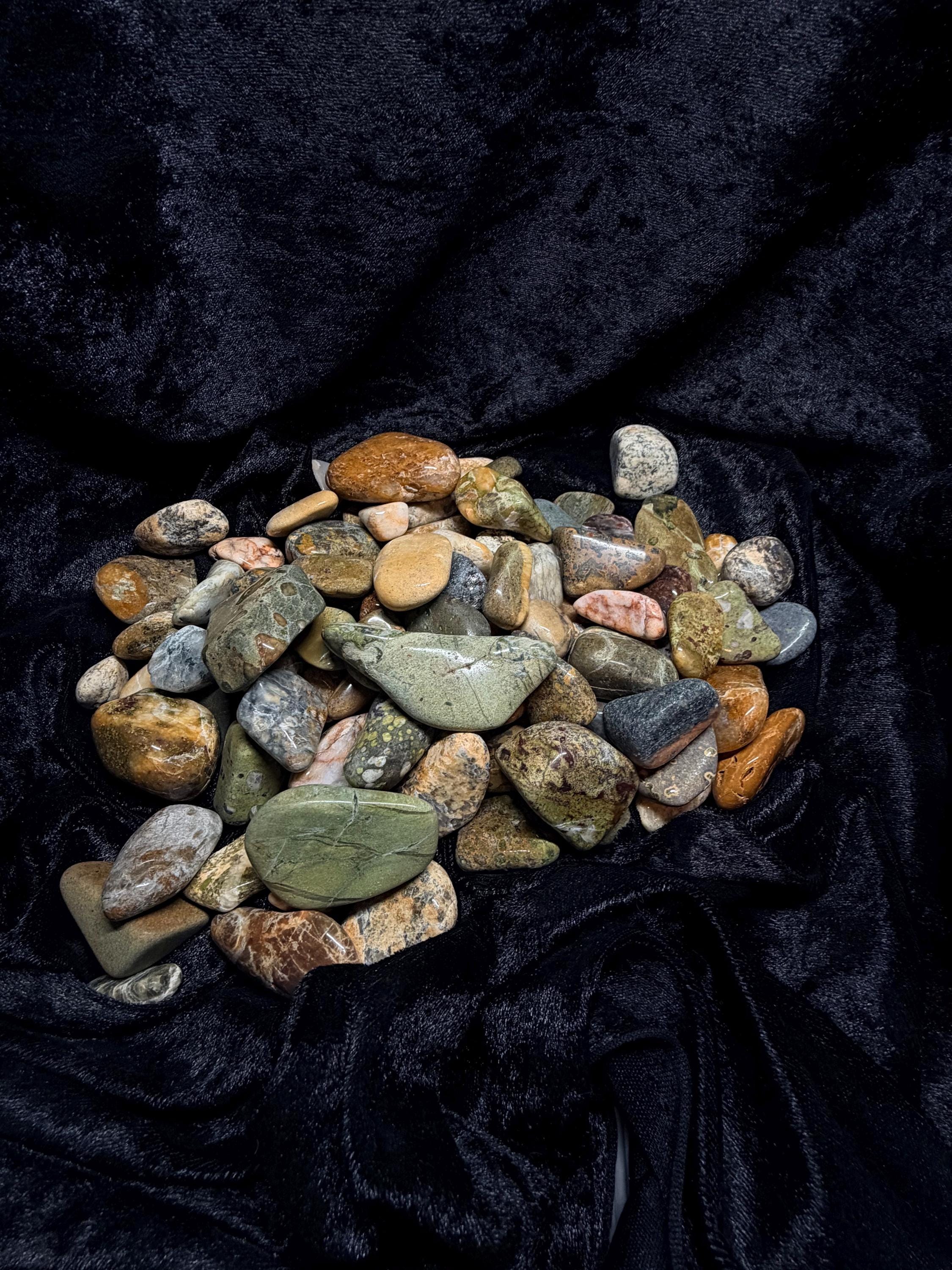 Tumbled Virginia rocks