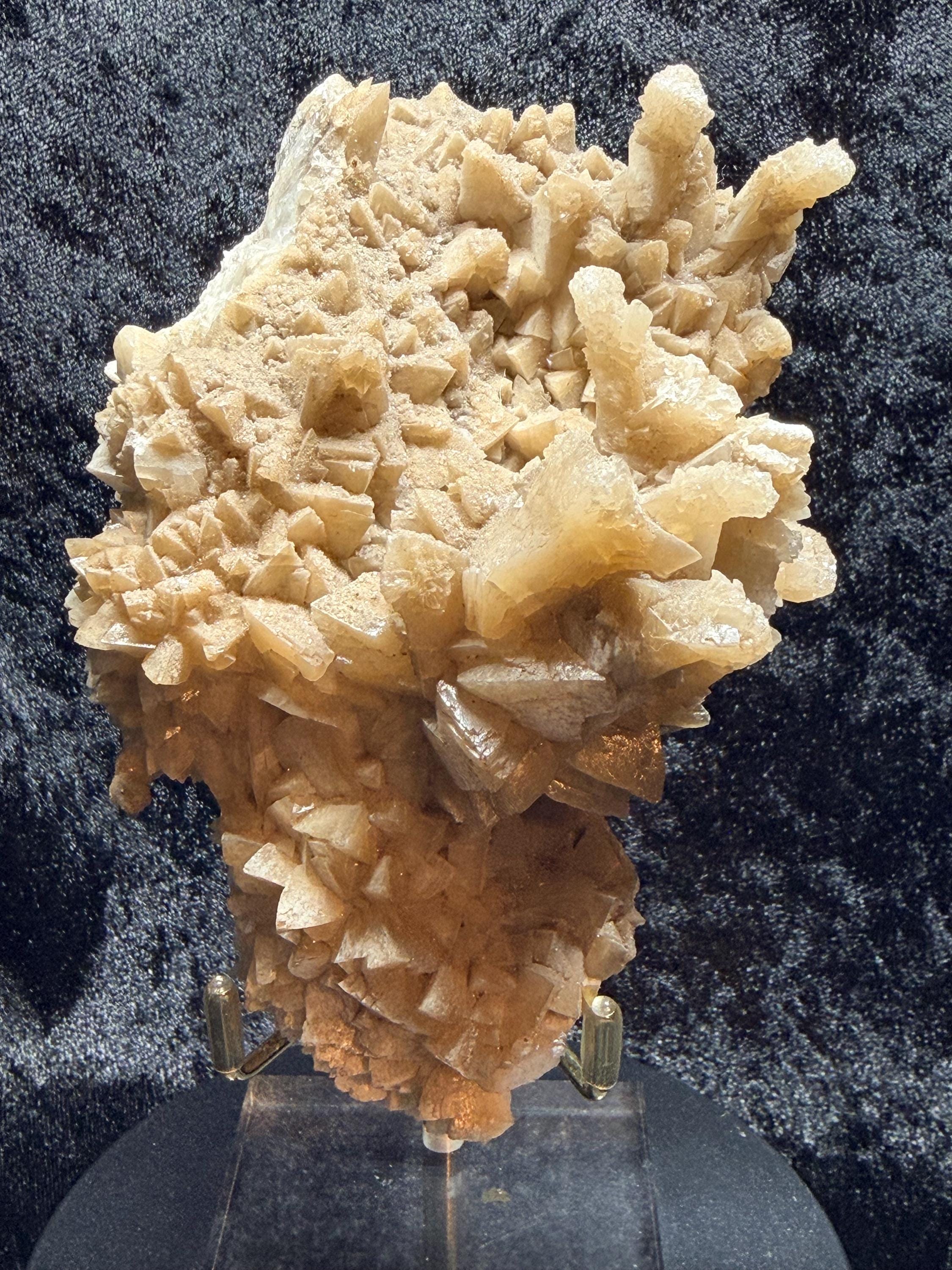 Dog tooth calcite from Mexico