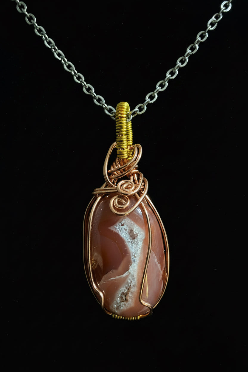 Carnelian agate with druse pocket necklace
