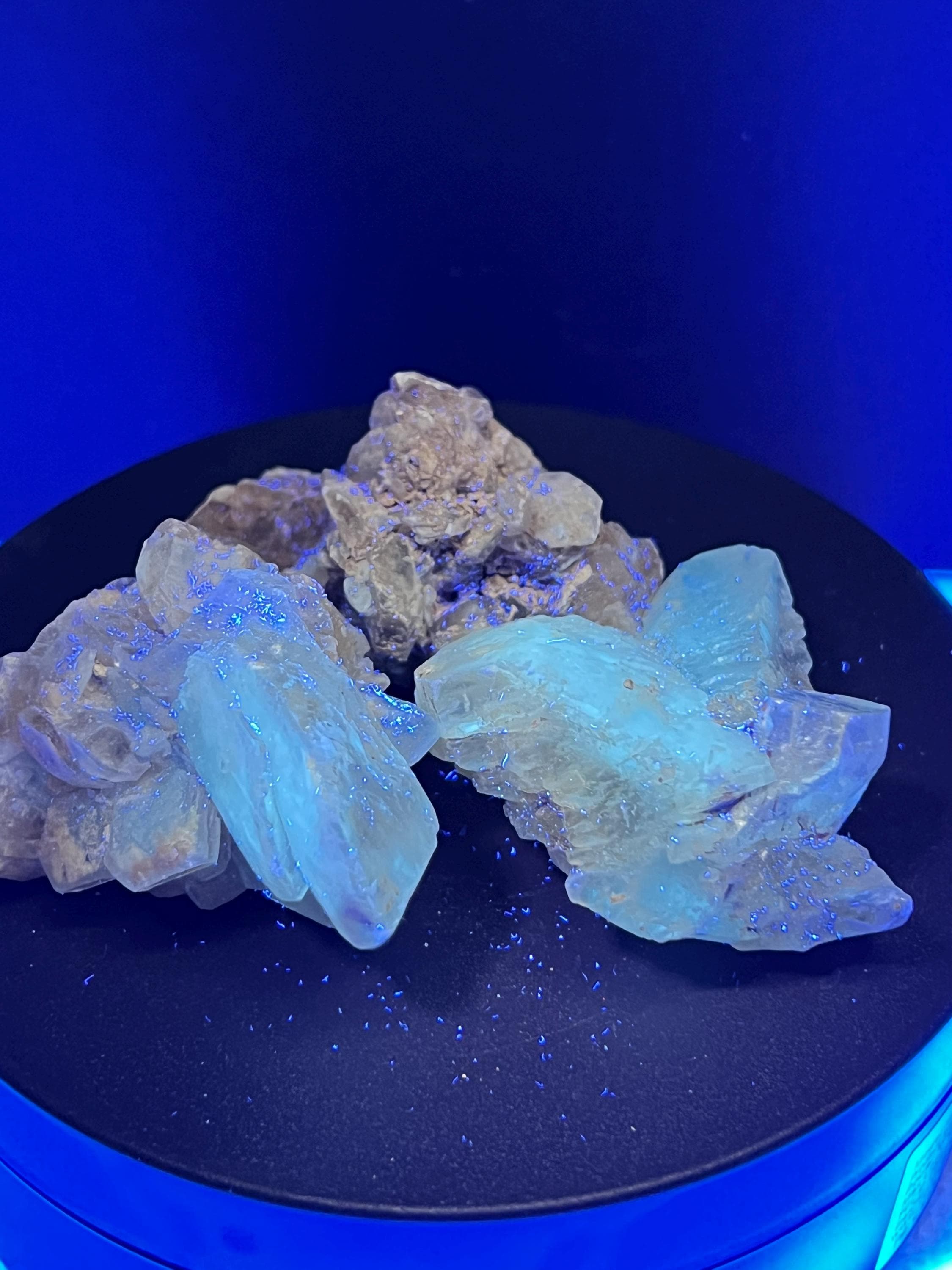 Calcite crystal clusters