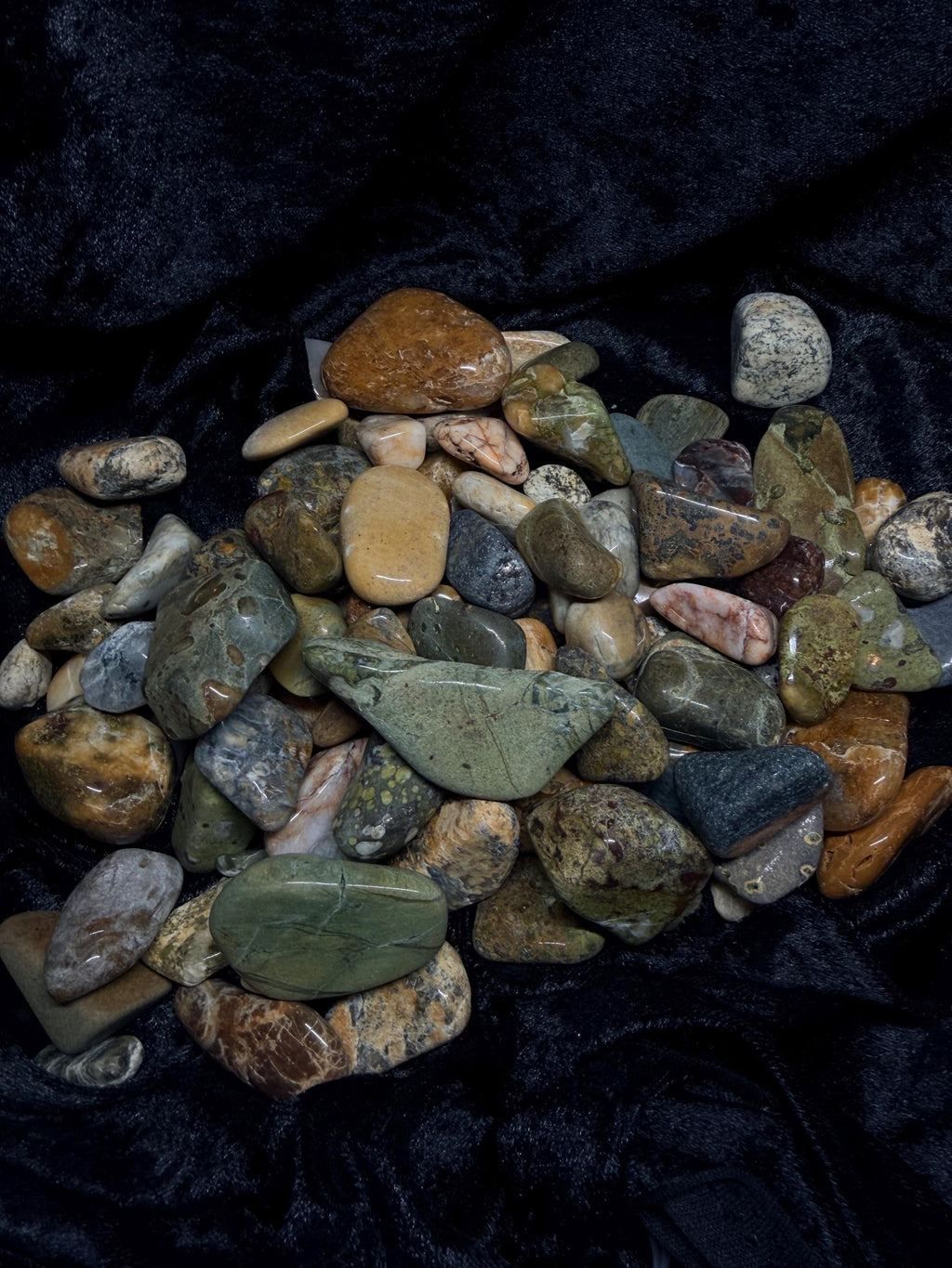 Tumbled Virginia rocks
