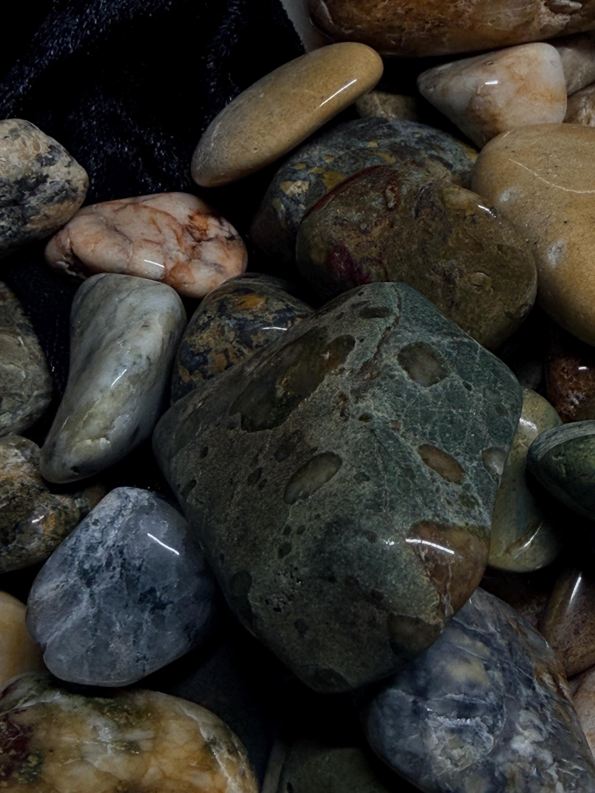 Tumbled Virginia rocks