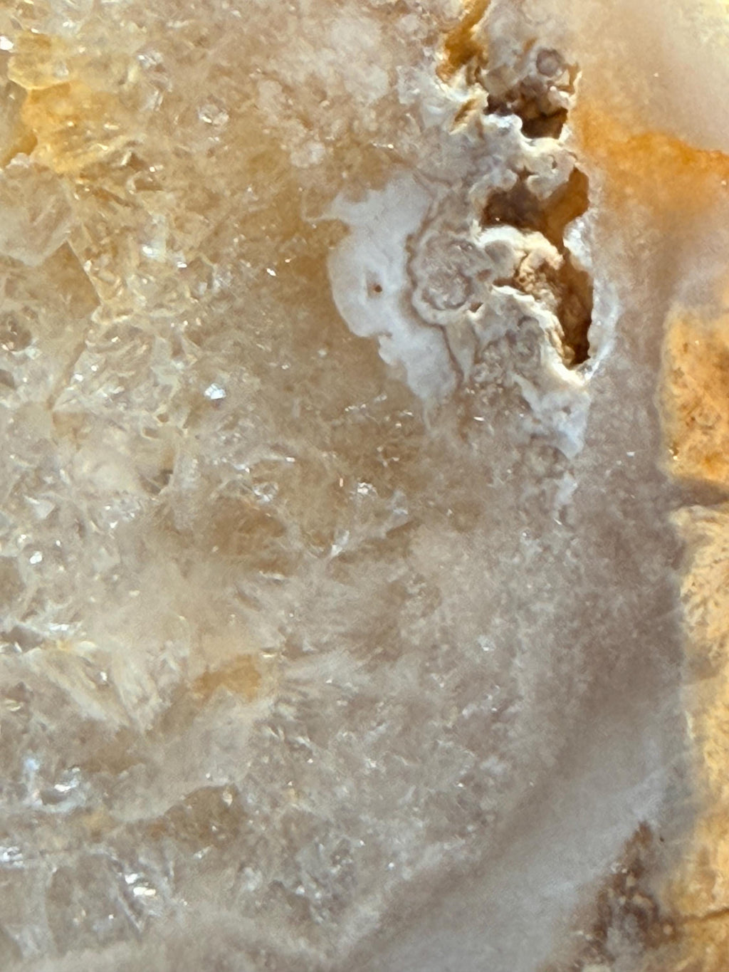 Polished Kentucky Agate / Chalcedony Nodule Pair – Druzy Quartz Cavities