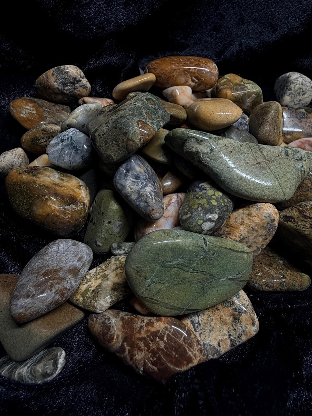 Tumbled Virginia rocks