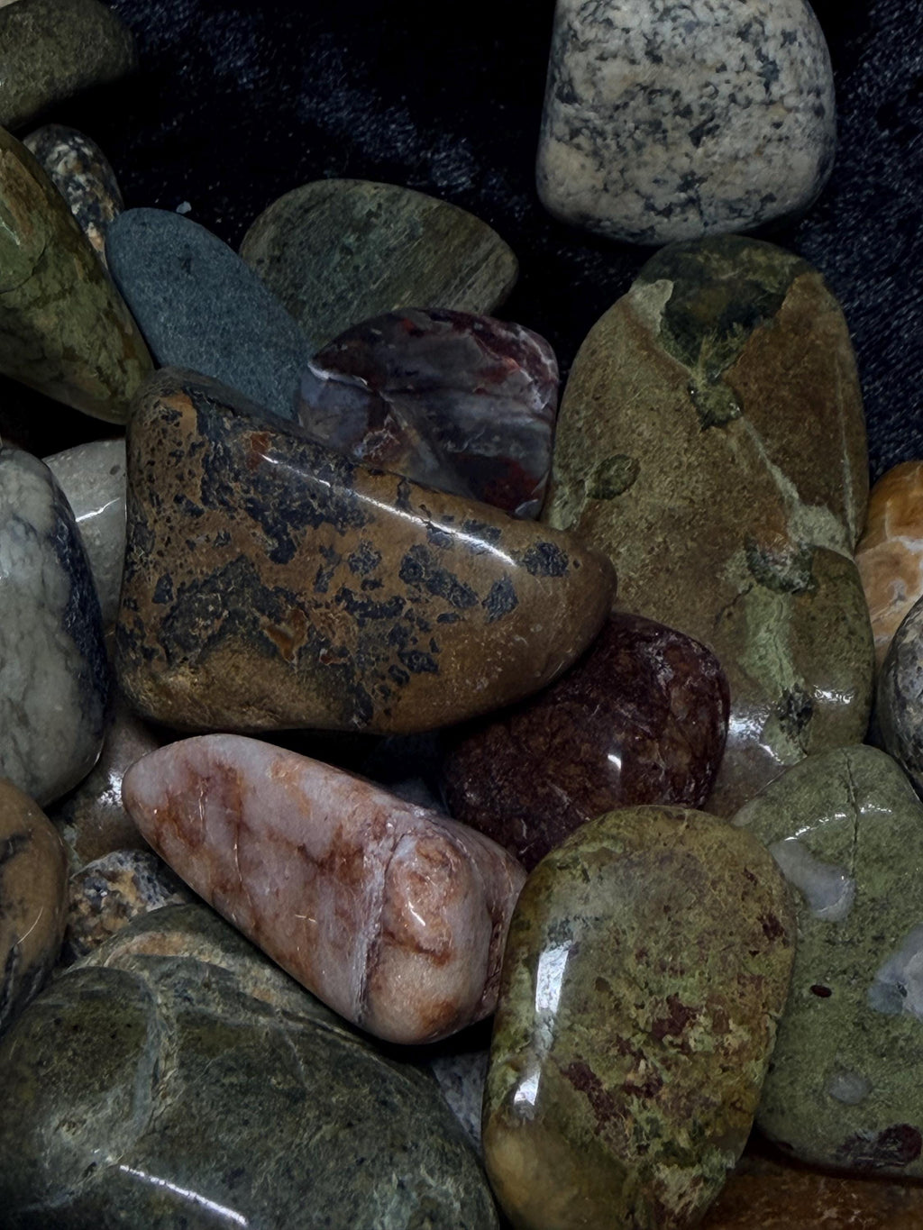 Tumbled Virginia rocks