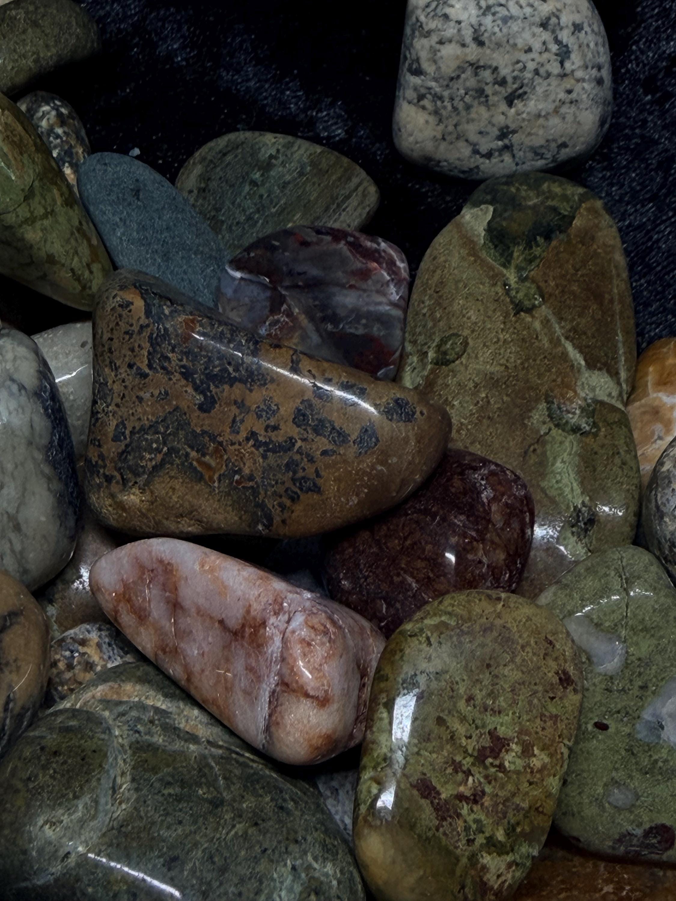 Tumbled Virginia rocks