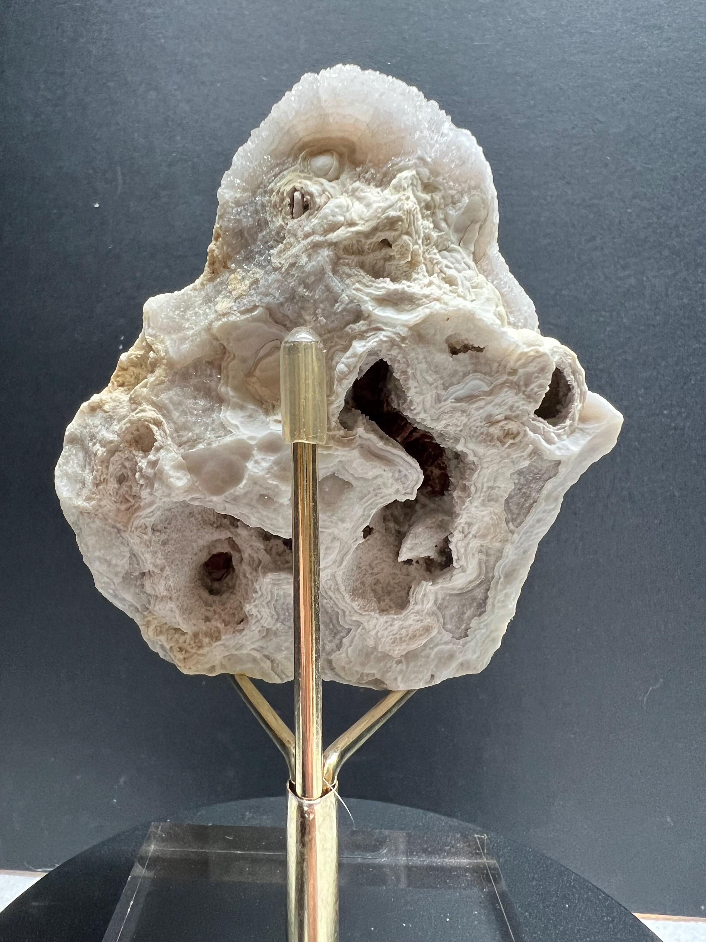 Missouri quartz crystal Druze cluster on lace agate.