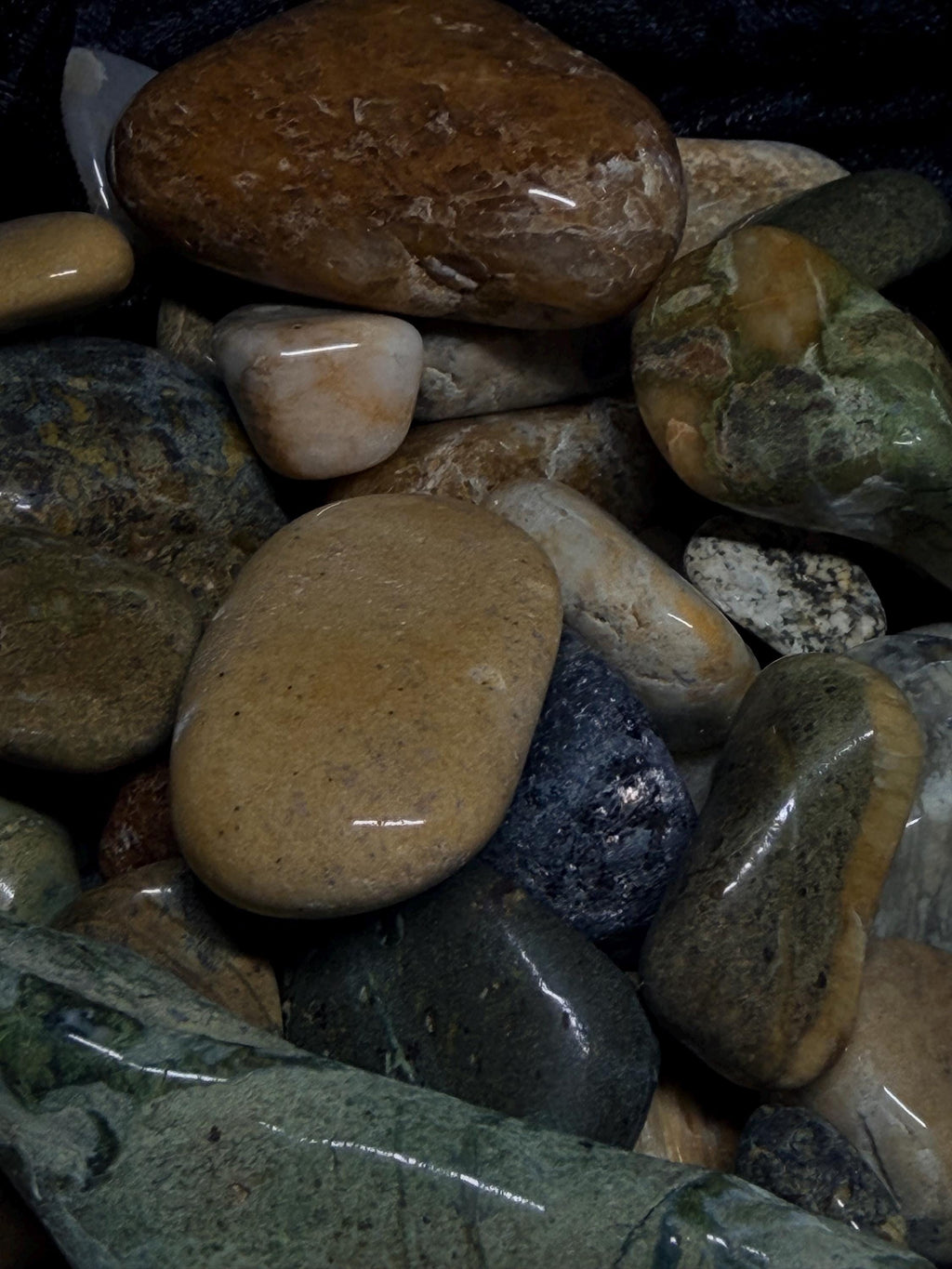 Tumbled Virginia rocks