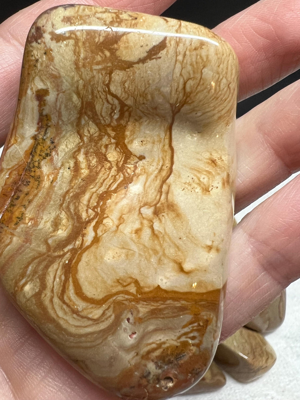 Tumbled Desert Jasper: Polished Owyhee Jasper