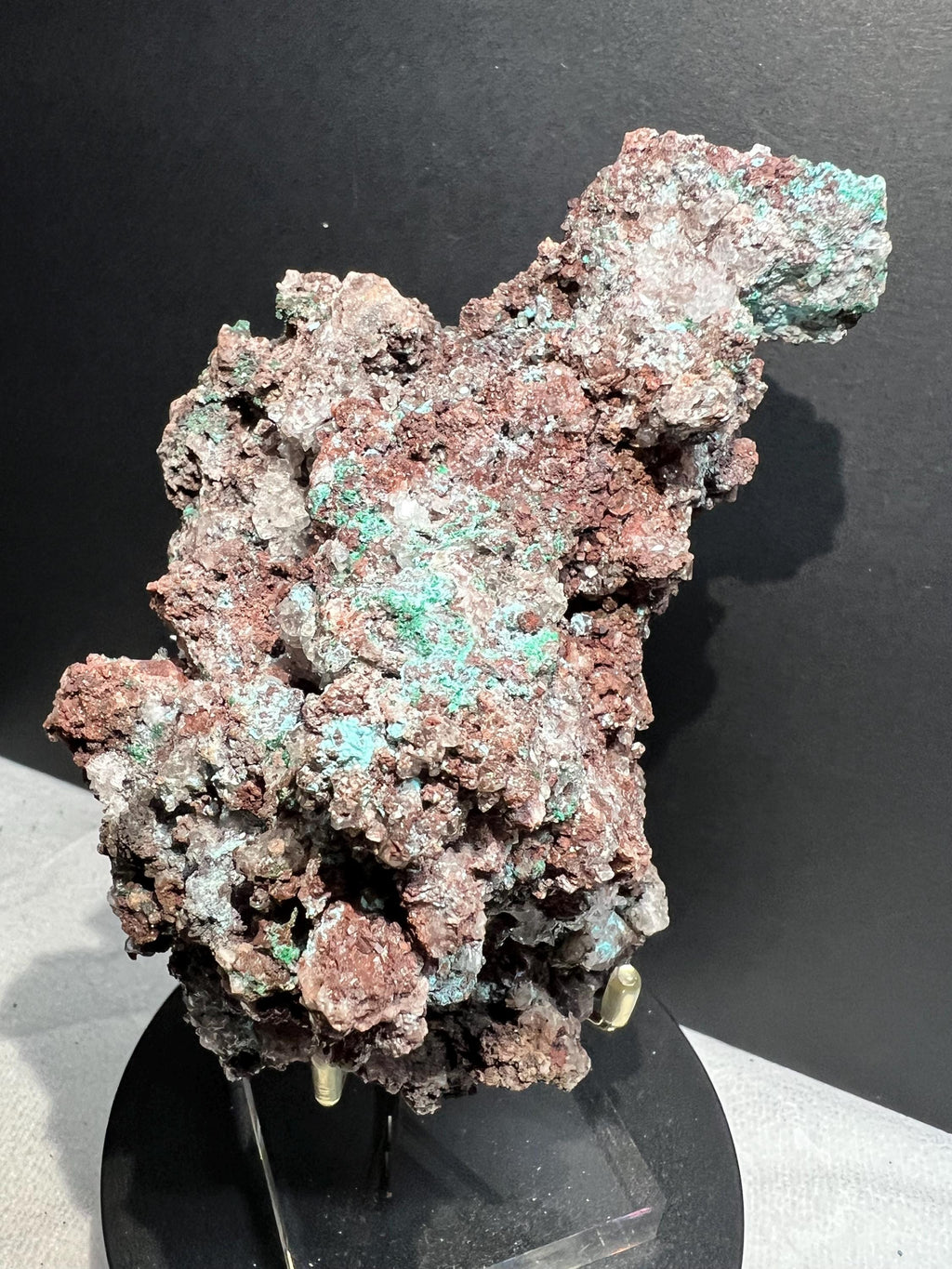Aurichalcite with calcite and chrysacolla from Mexico.