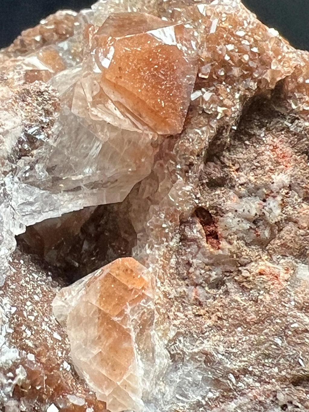 Red diamond calcite from Mexico