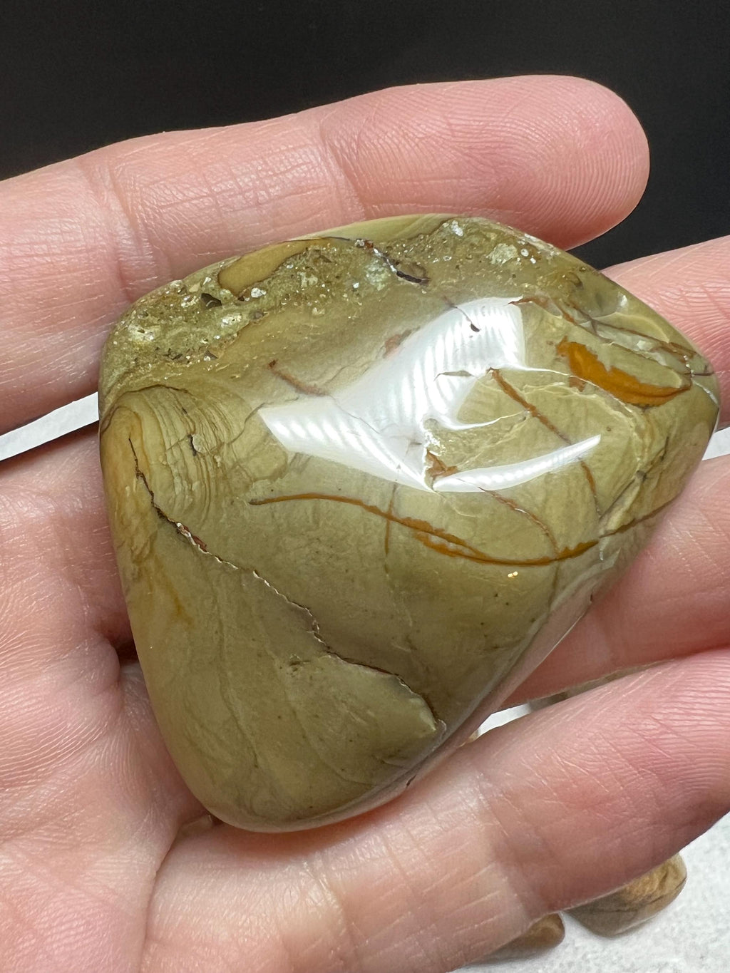 Tumbled Desert Jasper: Polished Owyhee Jasper