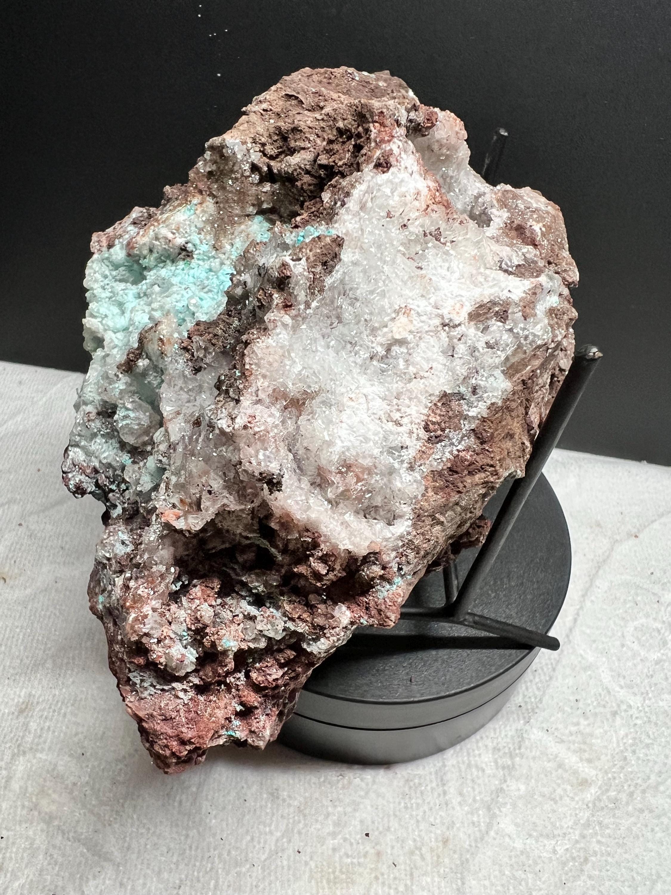Aurichalcite with calcite and chrysacolla from Mexico.