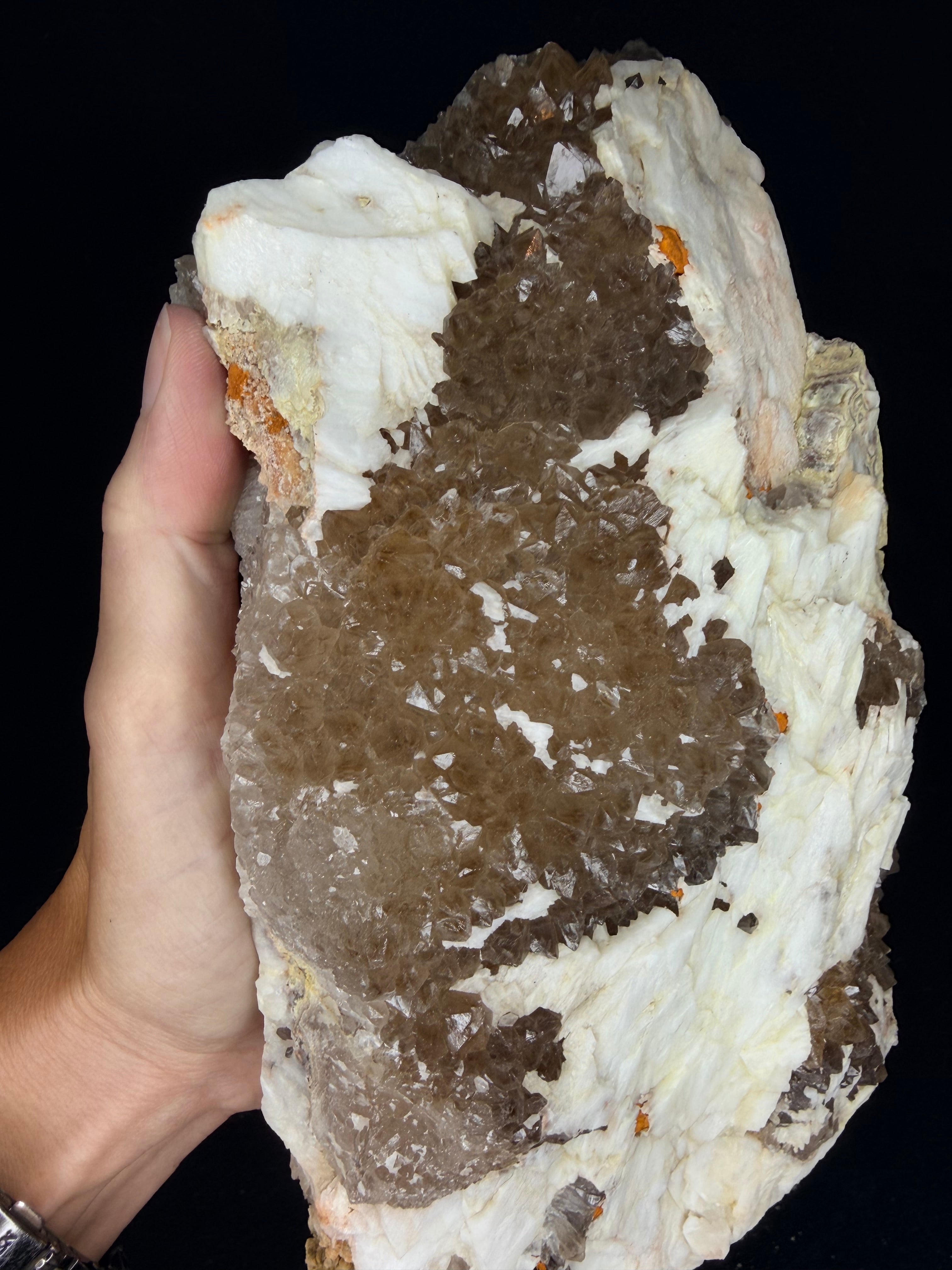 Perfect smoky quartz points on Missouri lace agate withBarite