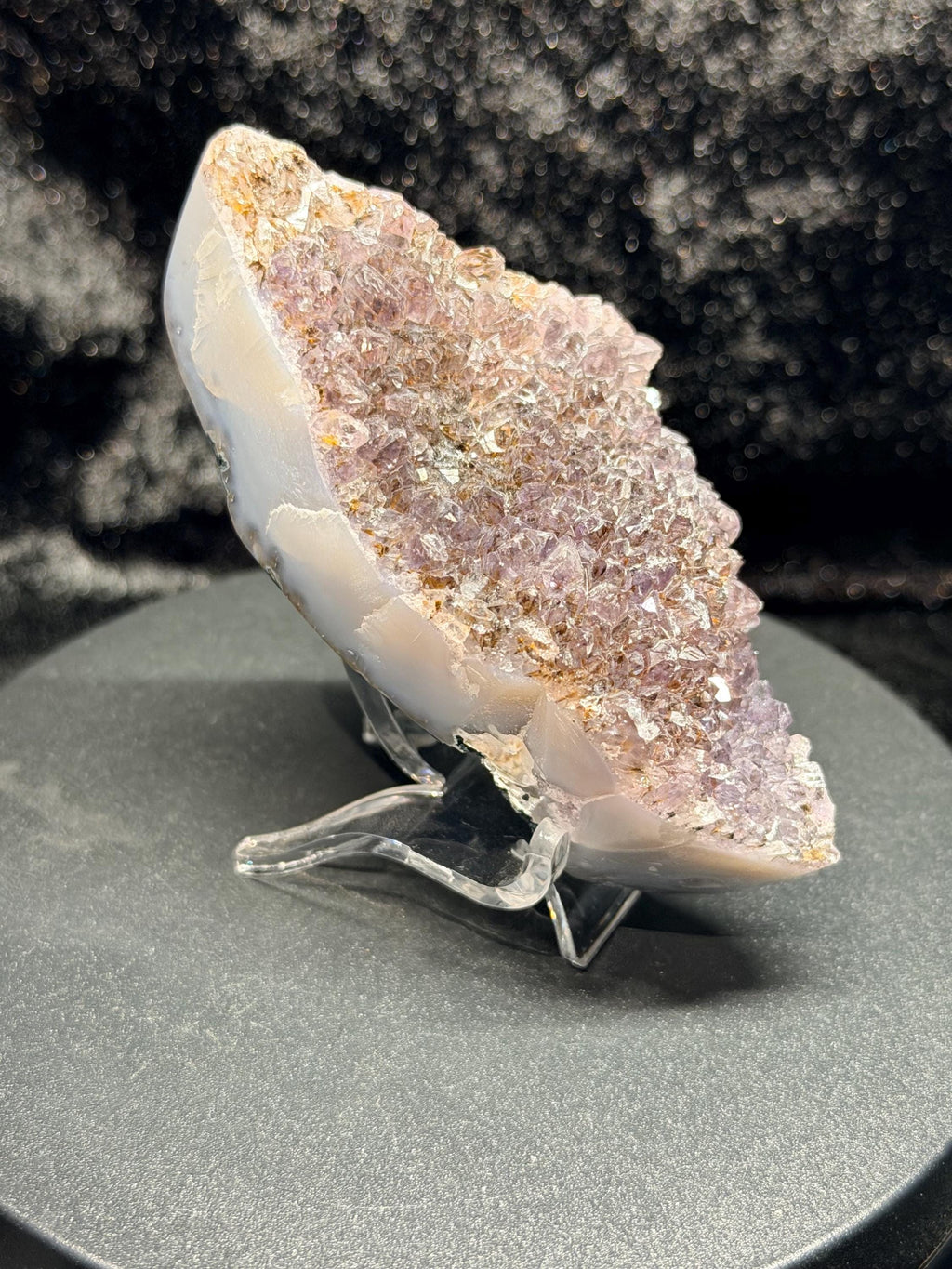 Polished agate Amethyst cluster, uv reactive