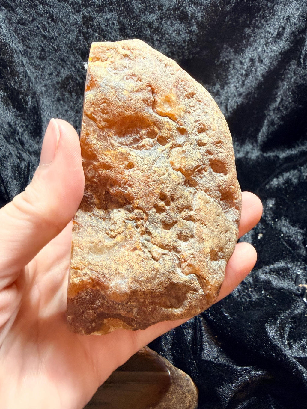 Polished Brazilian water level agate with crystal pocket