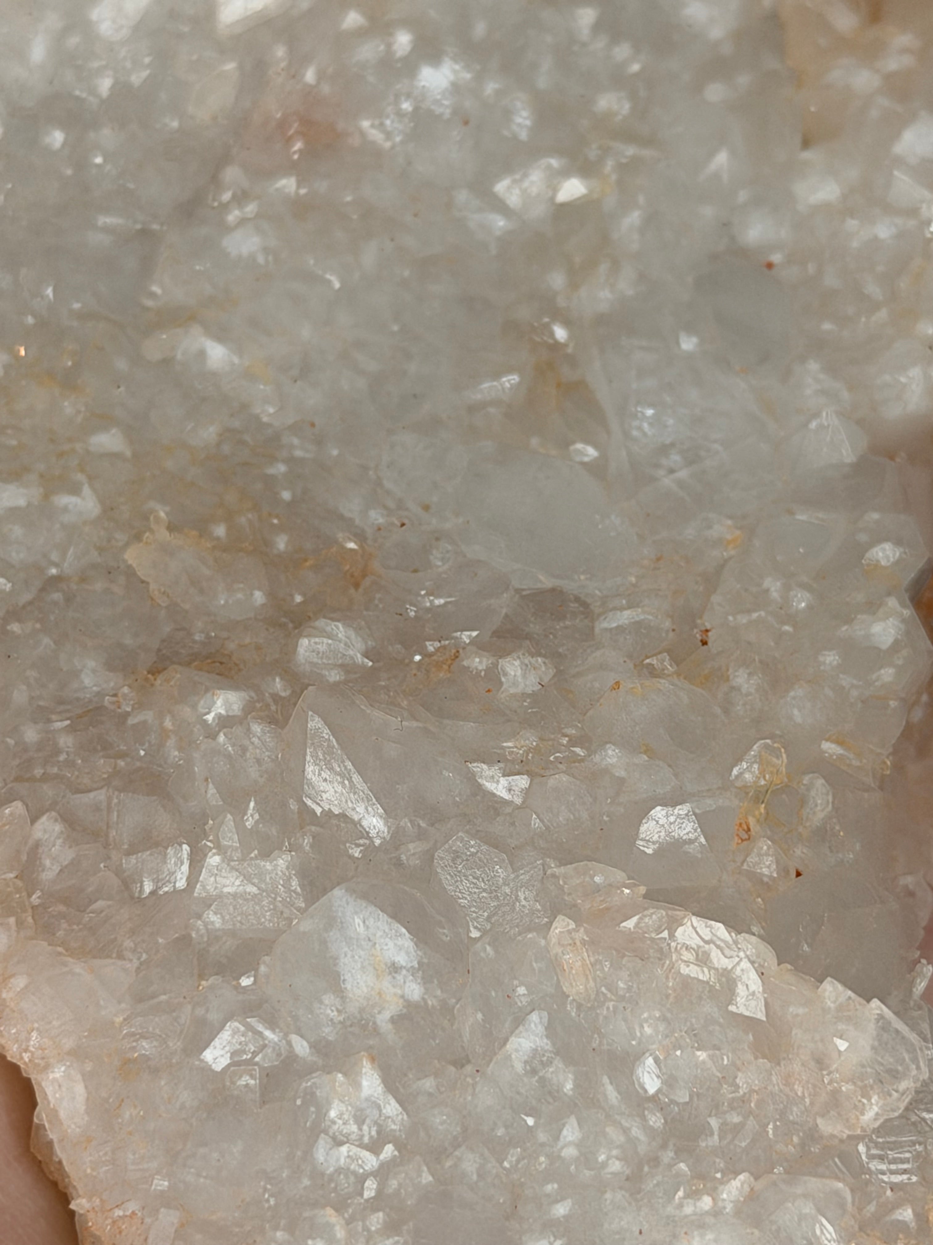 Double sided quartz plate