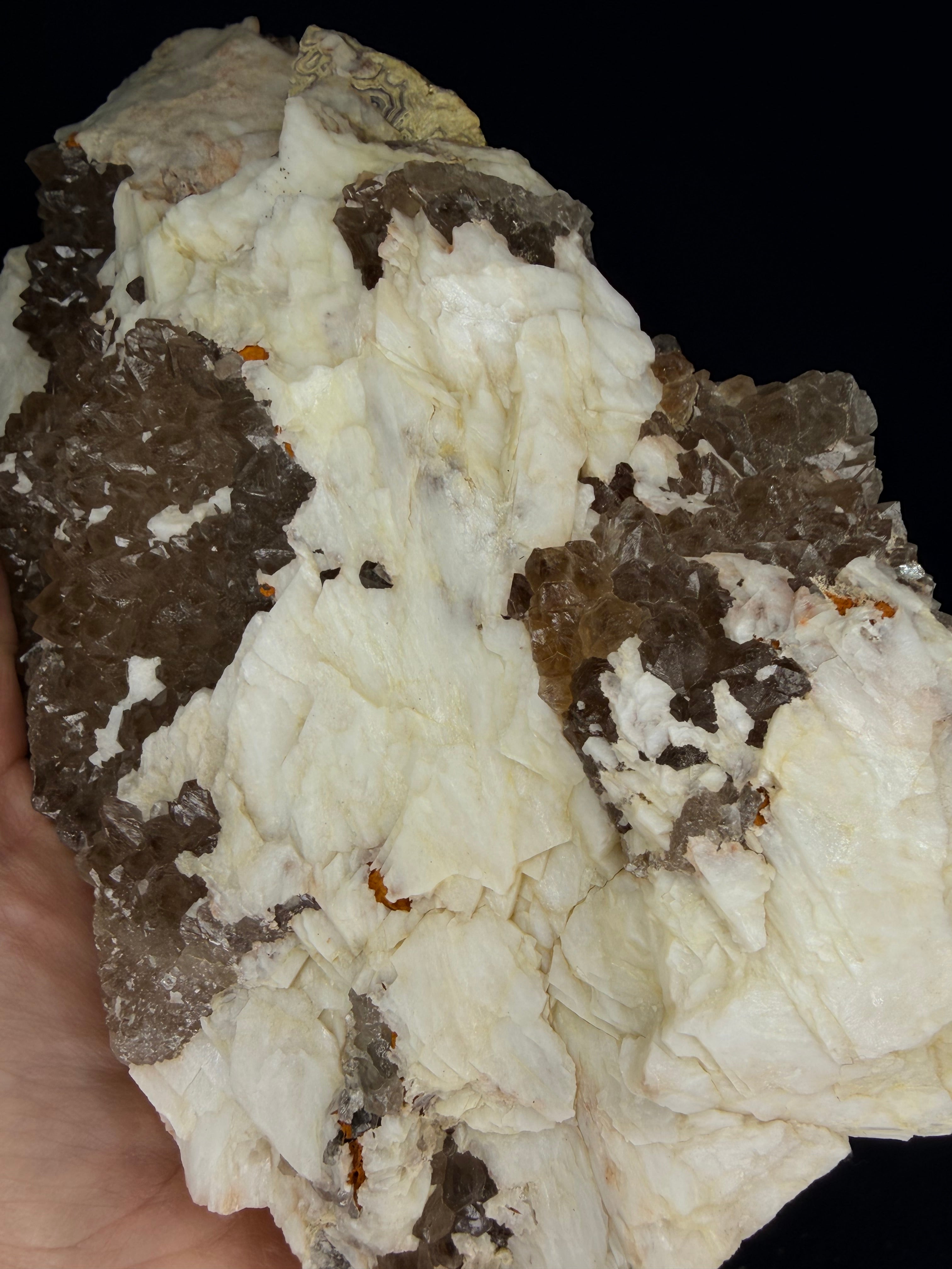 Perfect smoky quartz points on Missouri lace agate withBarite