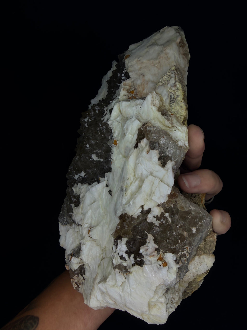Perfect smoky quartz points on Missouri lace agate withBarite
