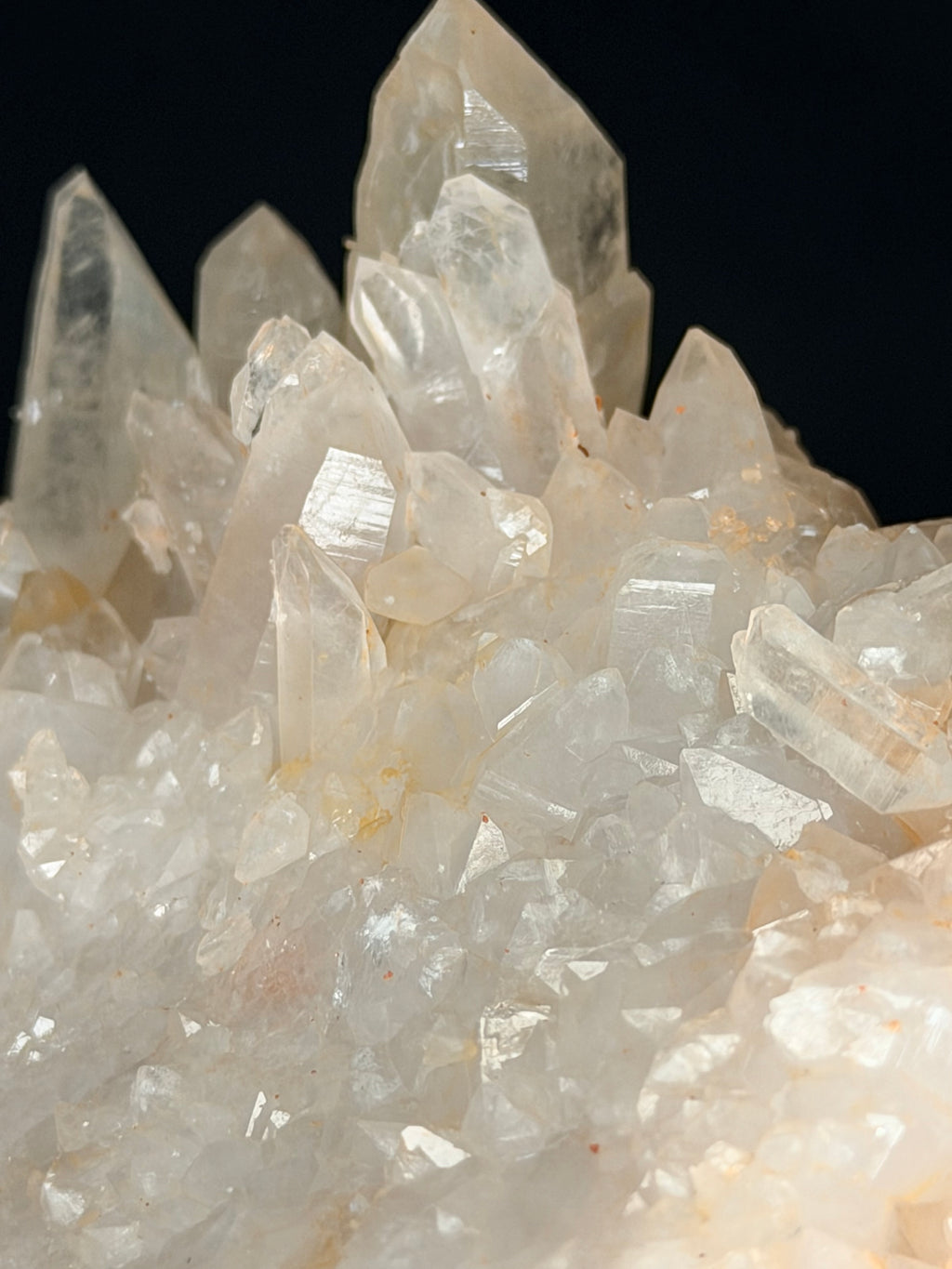 Double sided quartz plate