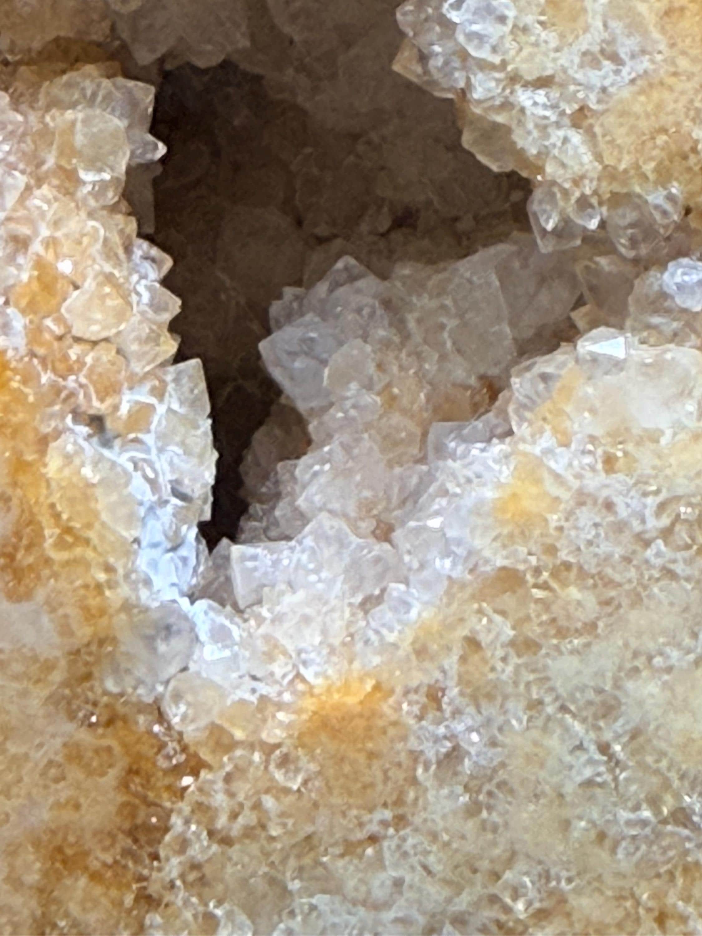 Golden Kentucky Quartz Geode-Polished Face.