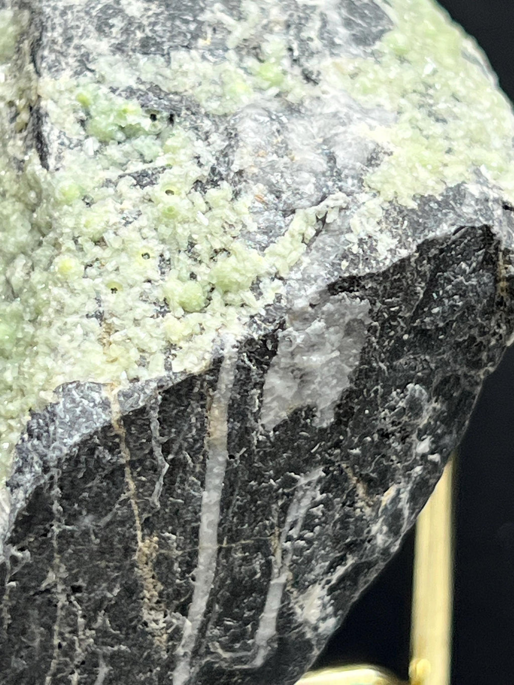 Green Wavellite Specimen: Botryoidal Mineral Cluster