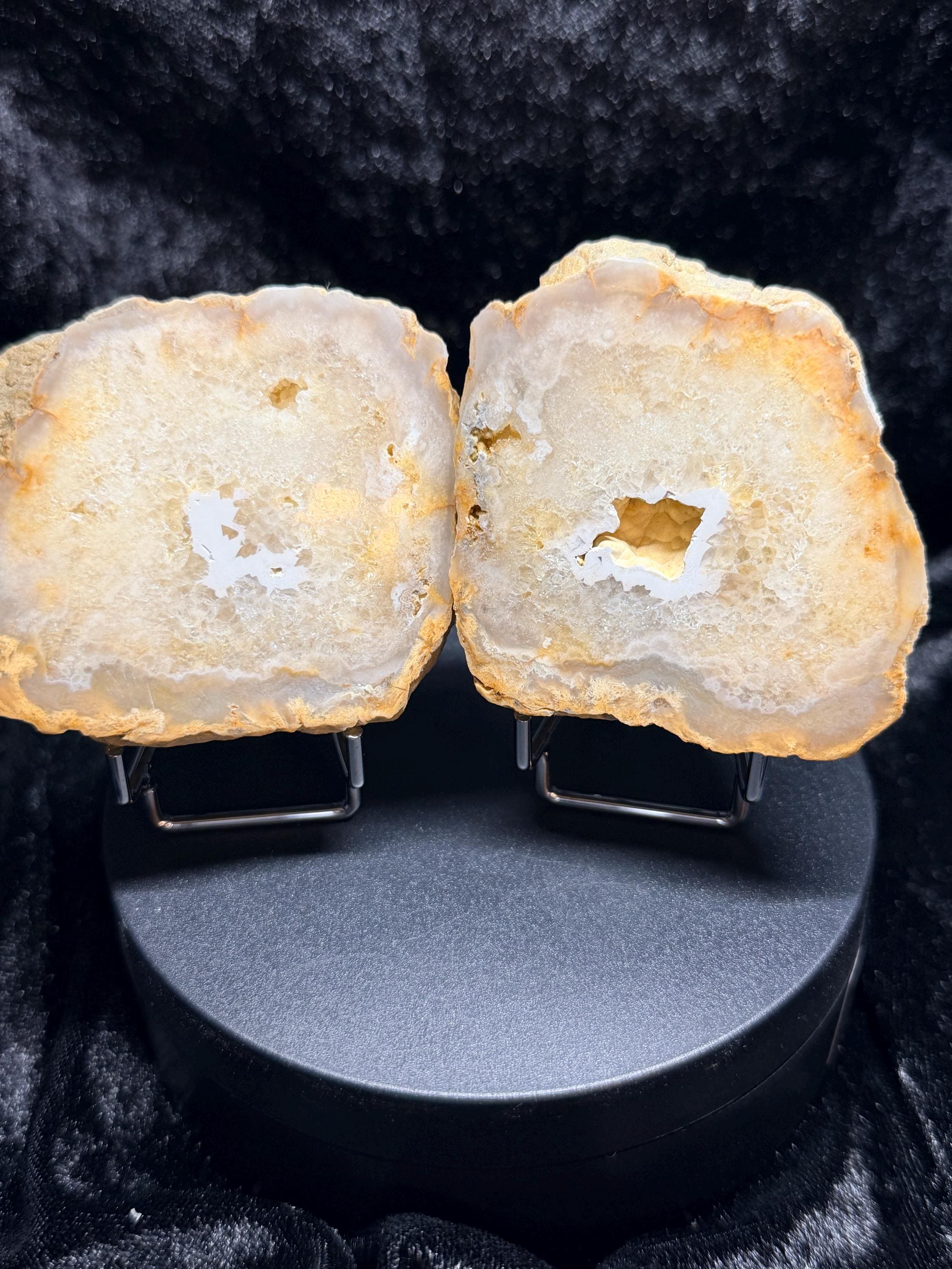 Polished Kentucky Agate / Chalcedony Nodule Pair – Druzy Quartz Cavities