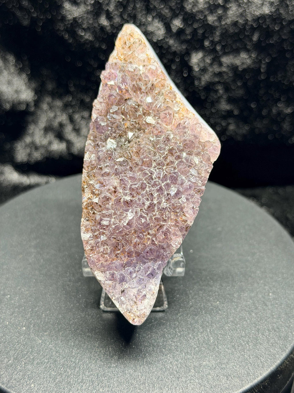 Polished agate Amethyst cluster, uv reactive