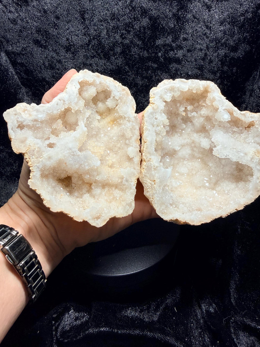 Polished Moroccan Sugar Quartz geode with calcite, matching halves