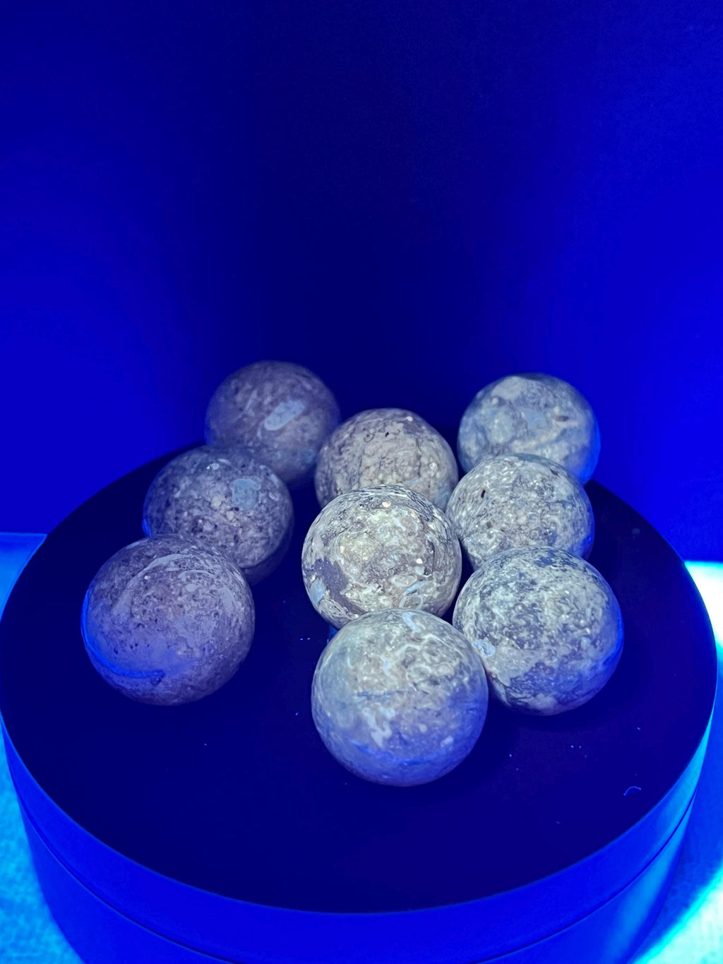 9 Fossil stone mini spheres