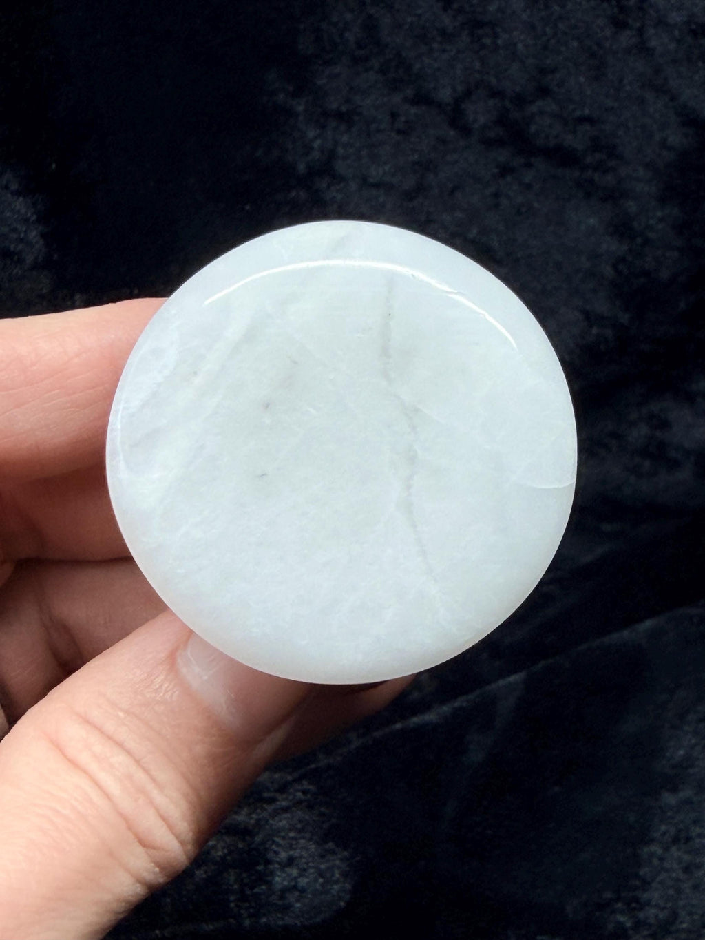 Natural White Feldspar pop socket