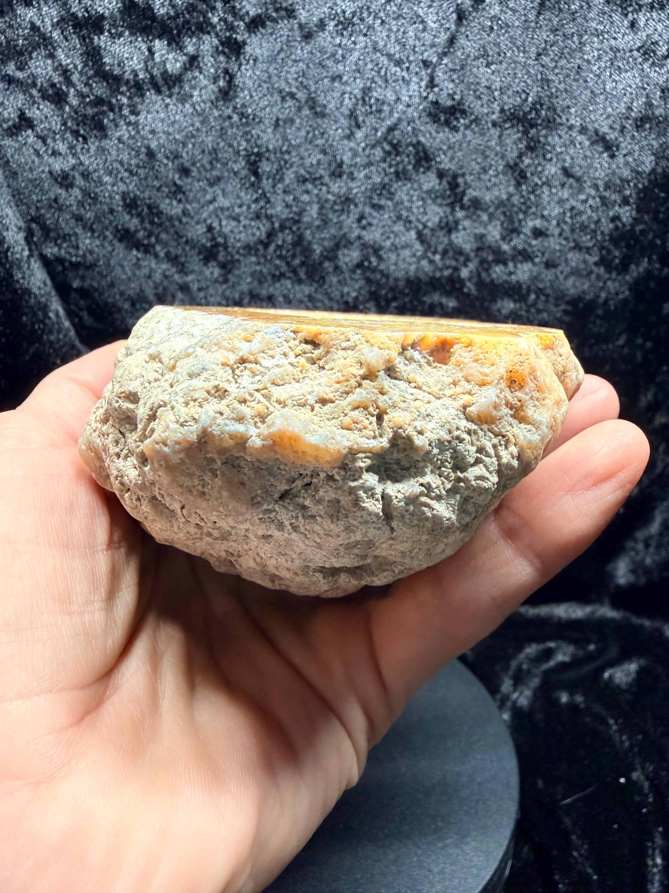 Golden Kentucky Quartz Geode-Polished Face.