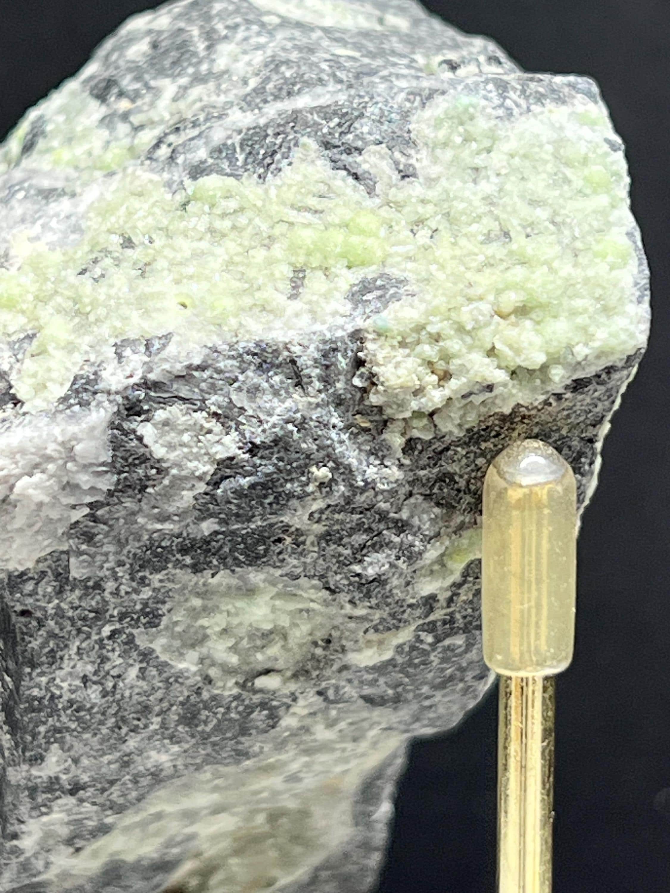 Green Wavellite Specimen: Botryoidal Mineral Cluster