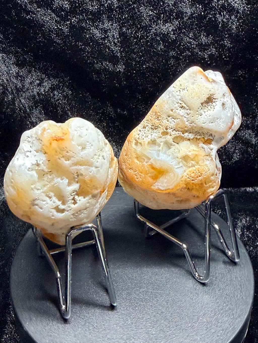 Polished White Agate, matching halves